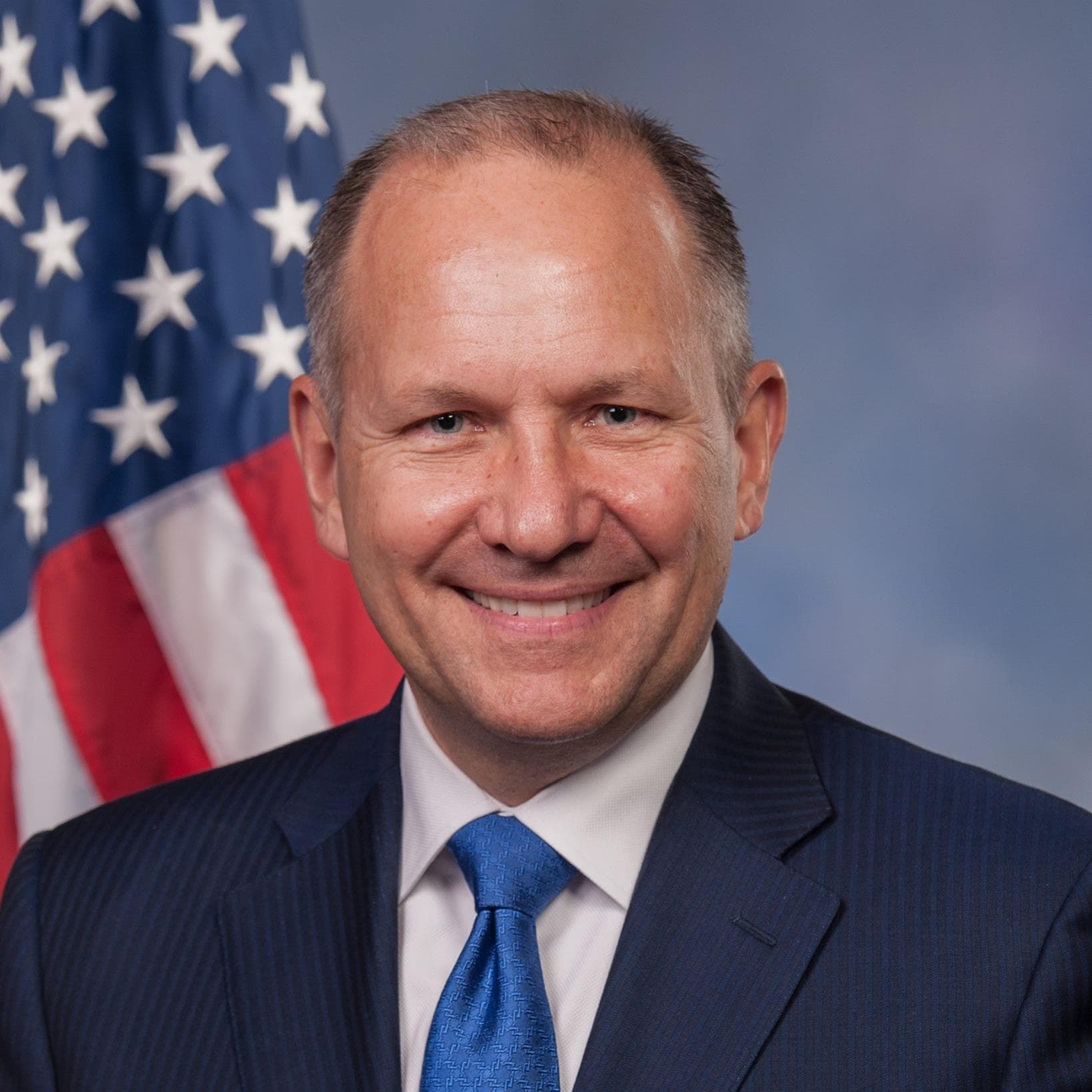 Lloyd Smucker